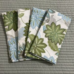 Threshold Cotton Napkins. NWOT. 20x20”